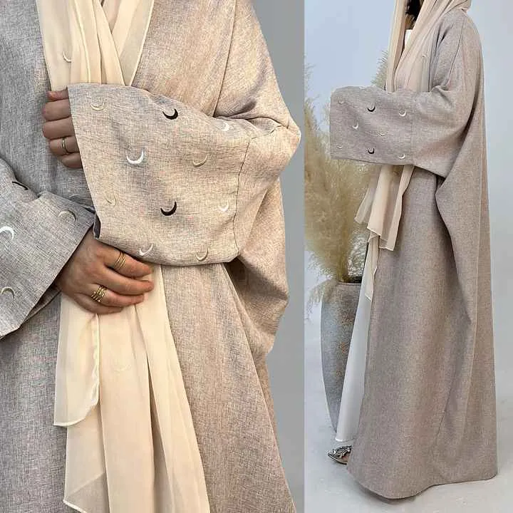 عبايات نسائيه ملونه , Colorful women's abayas