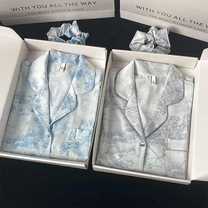 ملابس نوم صيفية نسائية بأكمام طويلة طقم بيجامة ساتان من قطعتين للنساءWomen's Summer Sleepwear Long Sleeve 2 Piece Satin Pajama Set for Women