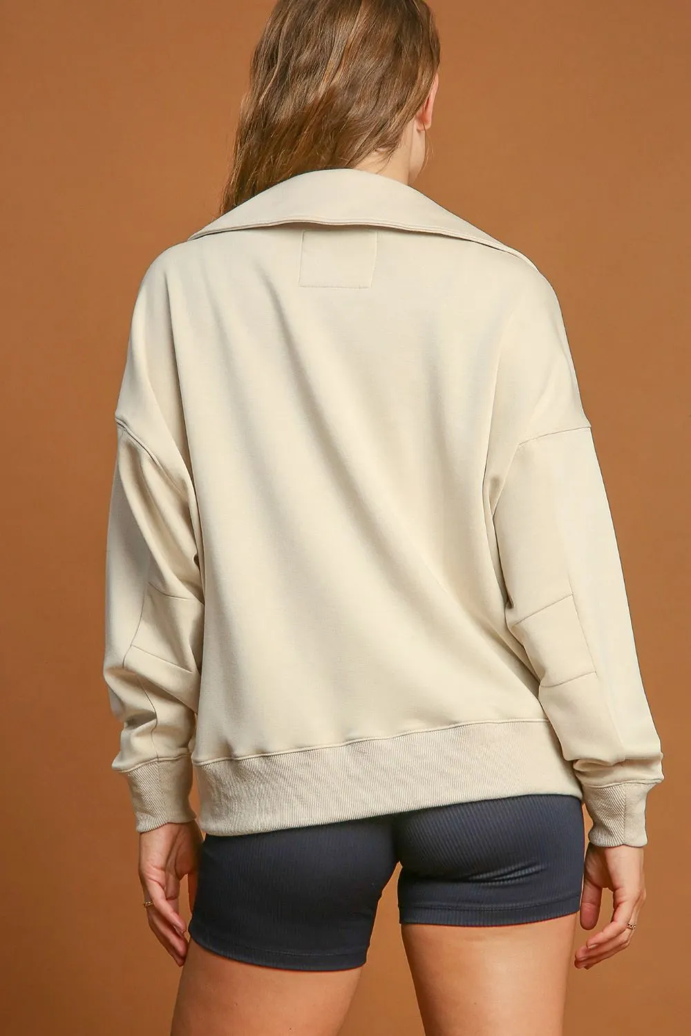 Collared Sweatshirt in Ecru