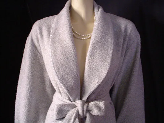 *DIAMOND TEA FROM SAKS FIFTH AVENUE PRE-OWNED WRAP-STYLE COTTON ROBE IN TAHITIAN PEARL - SIZE MEDIUM