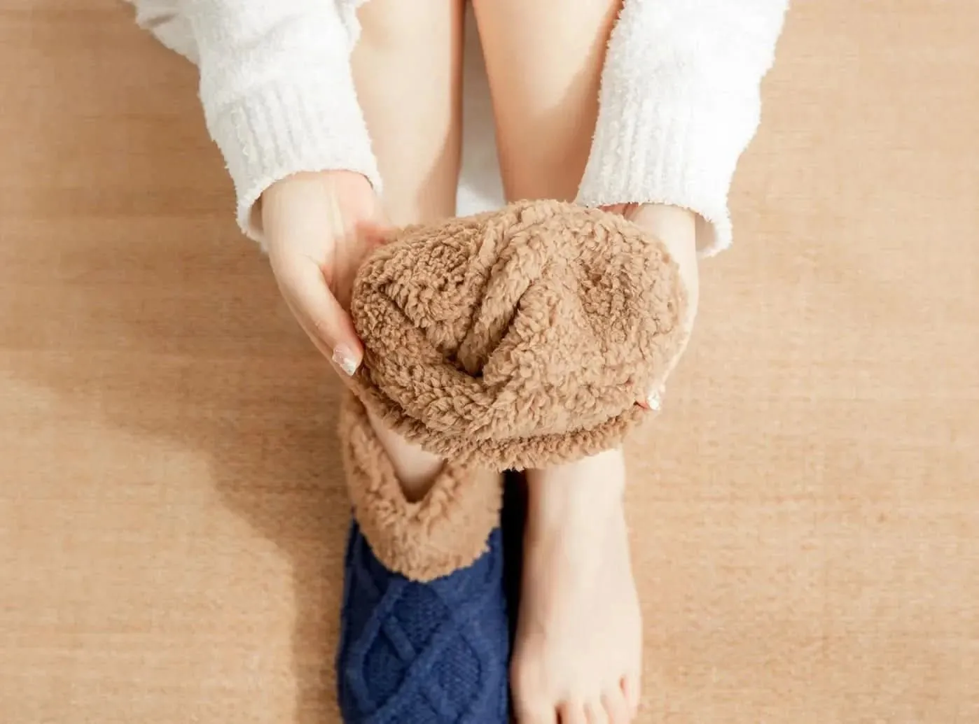 FitVille Women's Cozy Home Socks with Grip