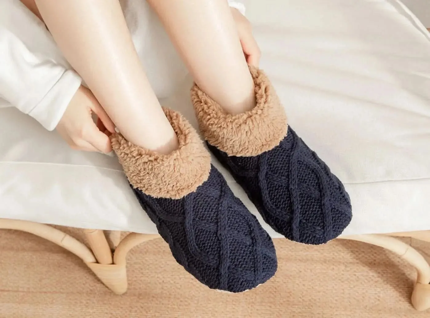 FitVille Women's Cozy Home Socks with Grip