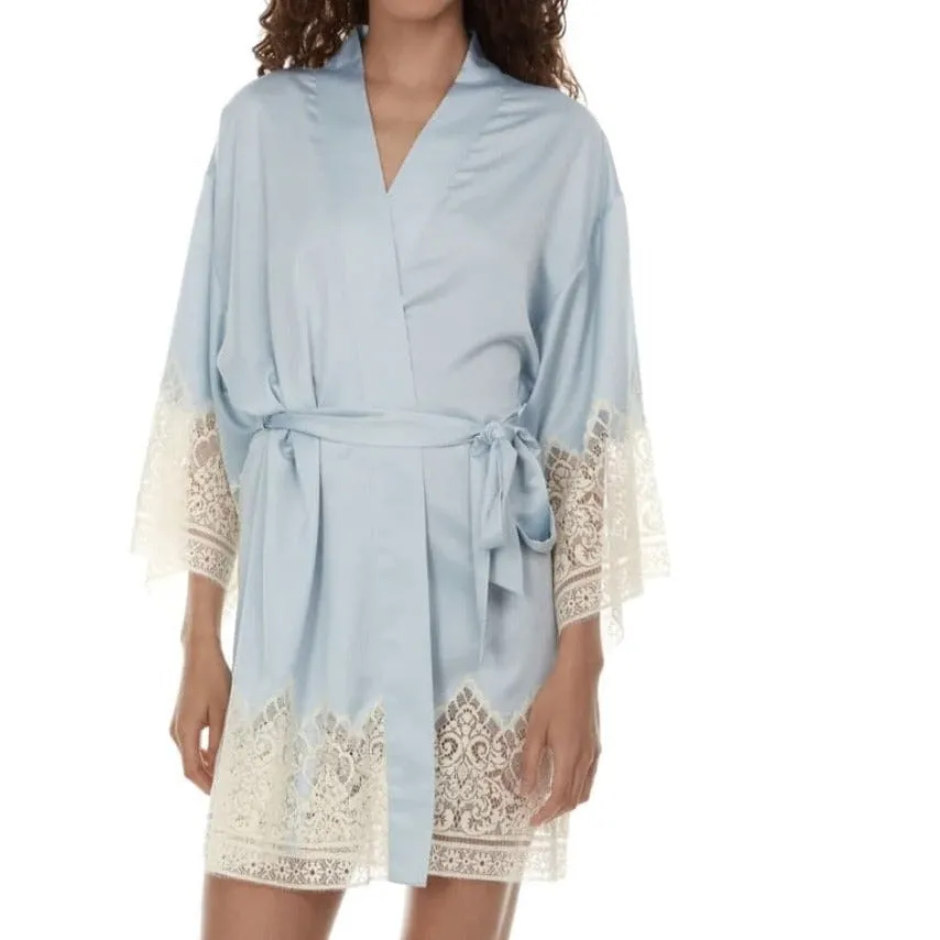 Flora Nikrooz Genevive Kimono Q80442 in Ice Flow