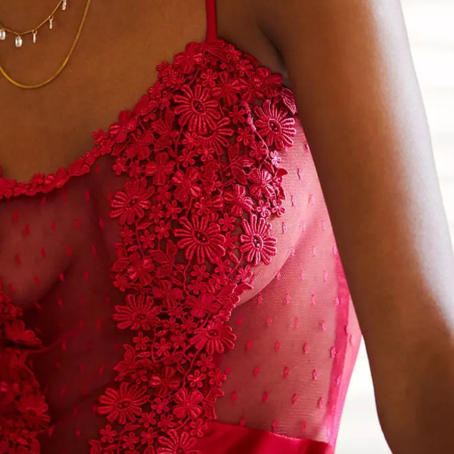 Flora Nikrooz Showstopper Chemise 8060 in Apple