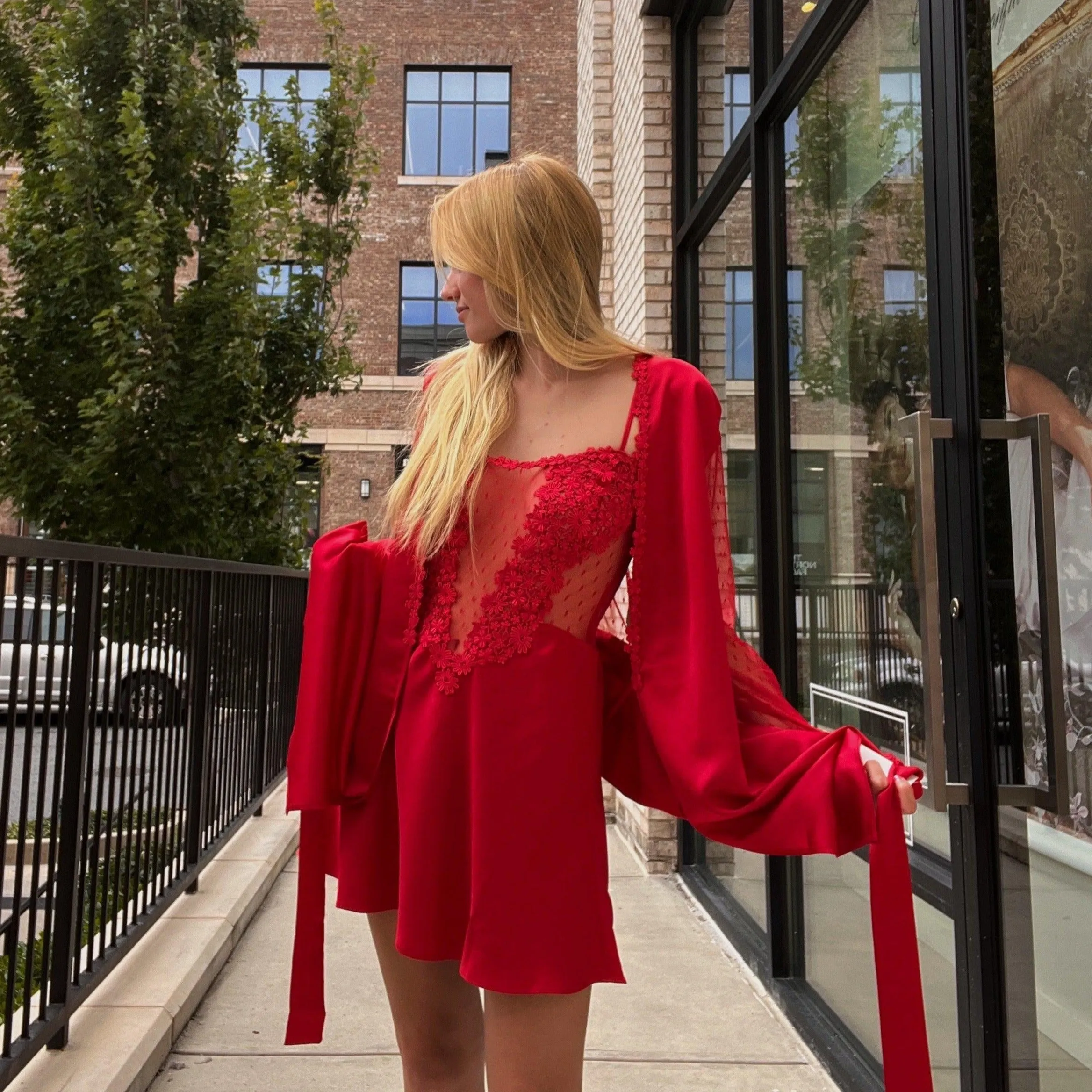 Flora Nikrooz Showstopper Cover Up in Apple 8061