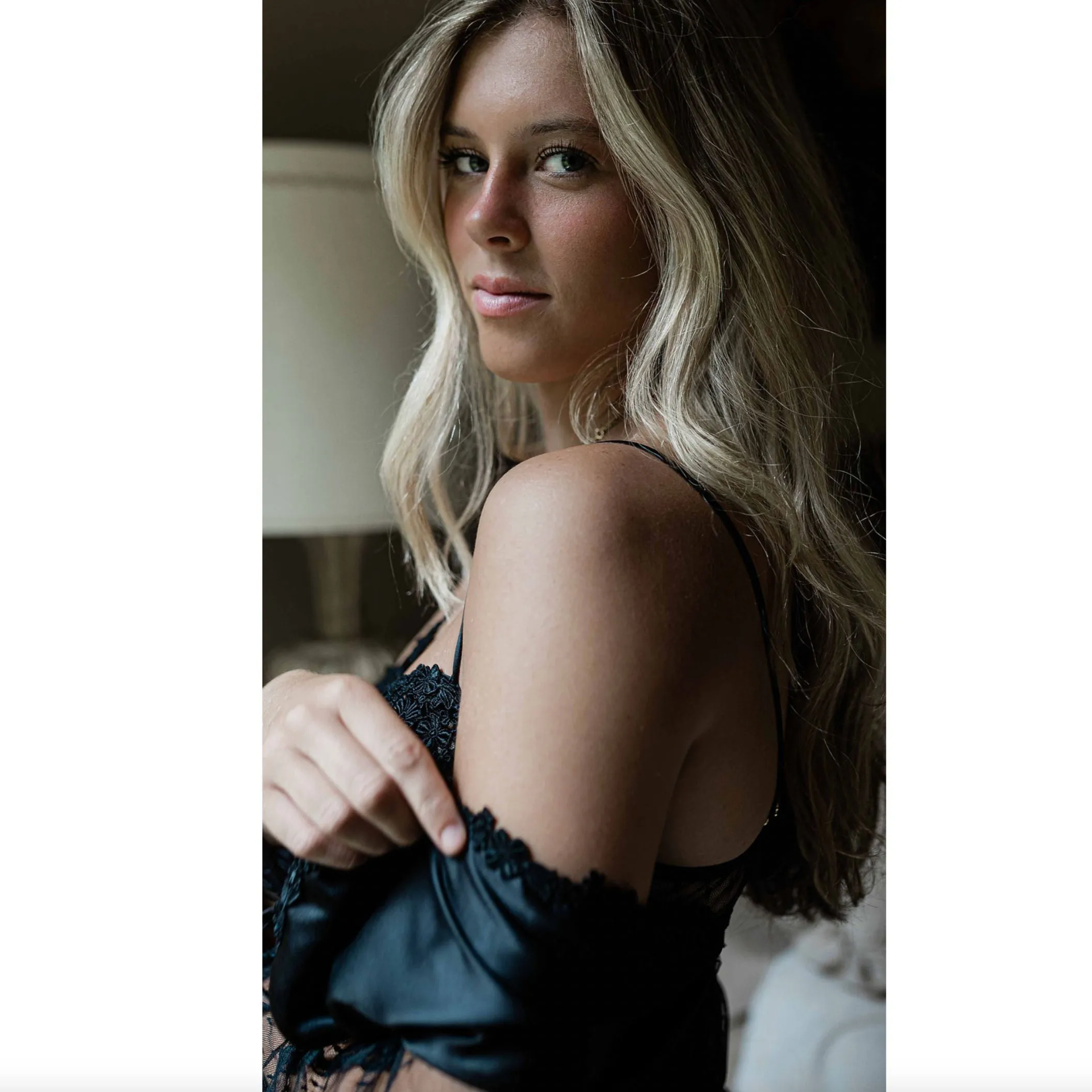 Flora Nikrooz Showstopper Cover Up in Black 8061