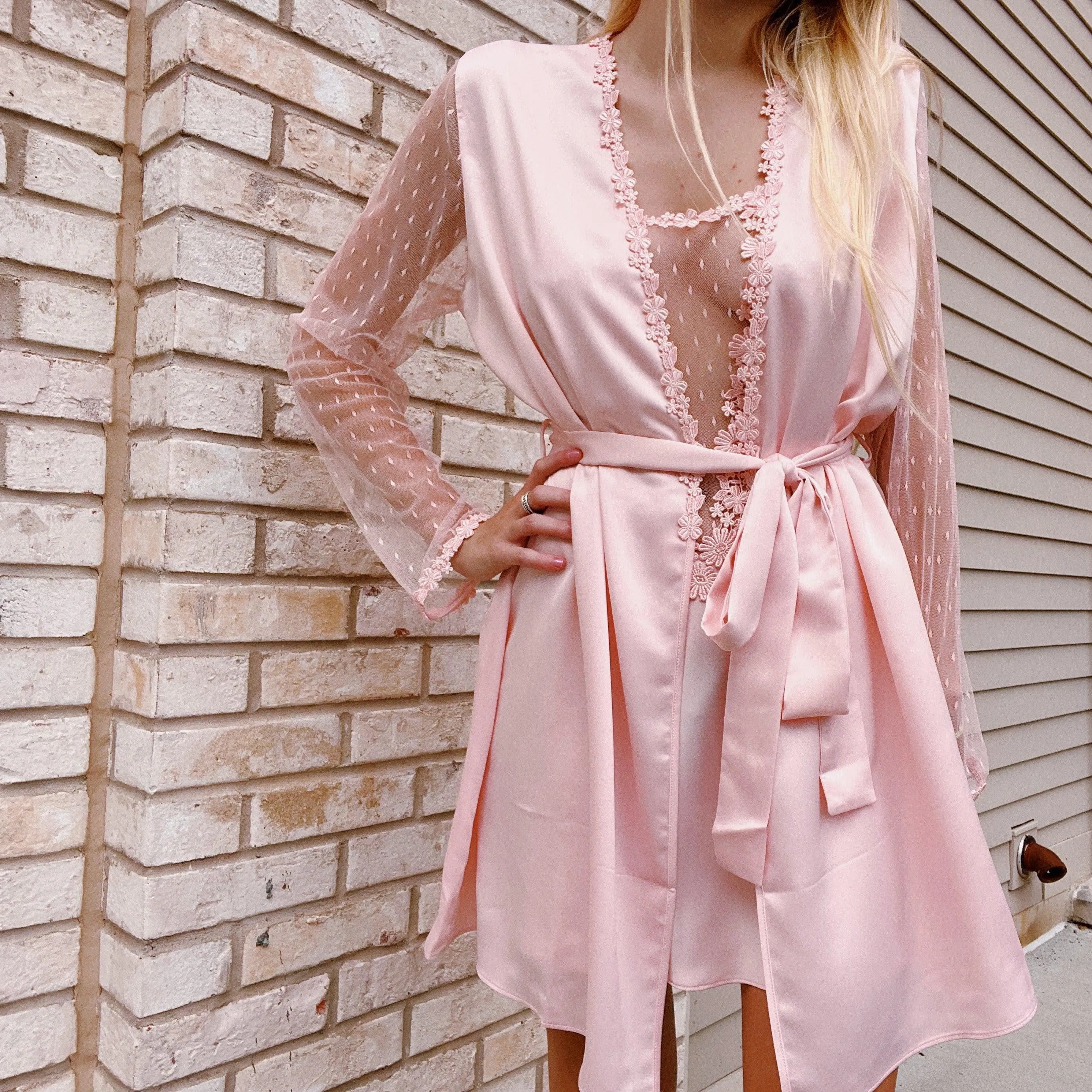 Flora Nikrooz Showstopper Cover Up in Pink 8061