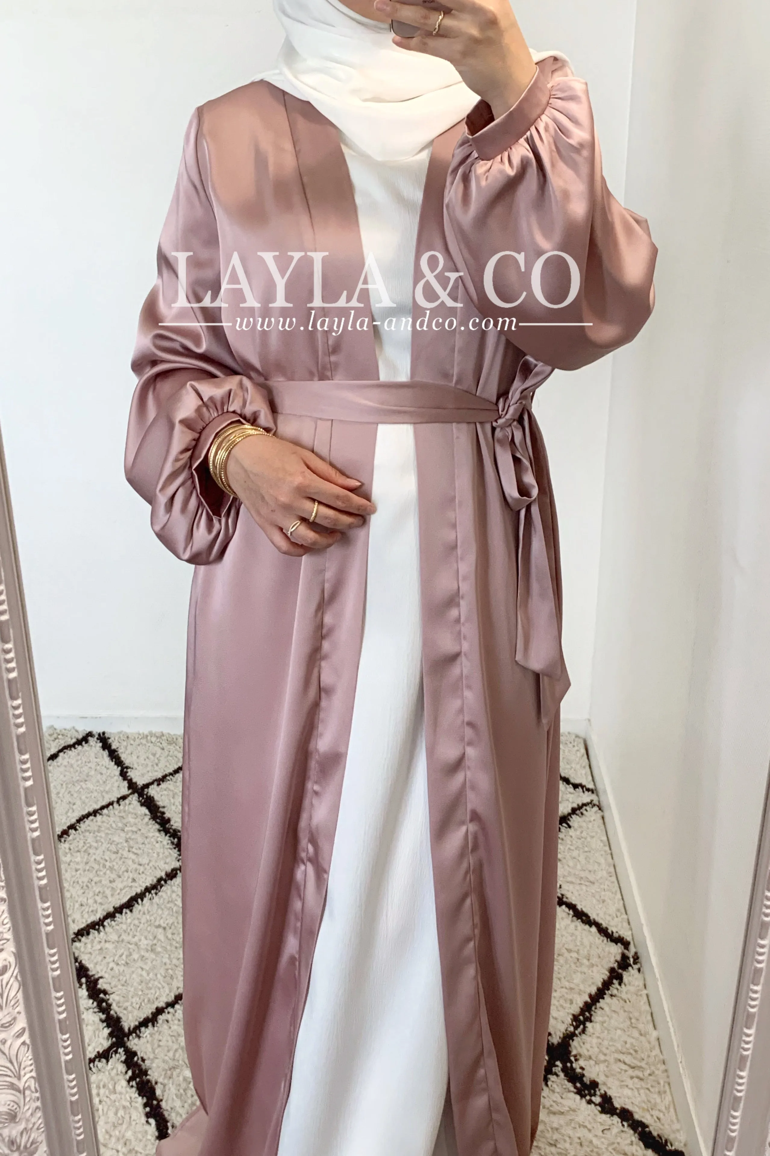 Kimono satiné manches bouffantes