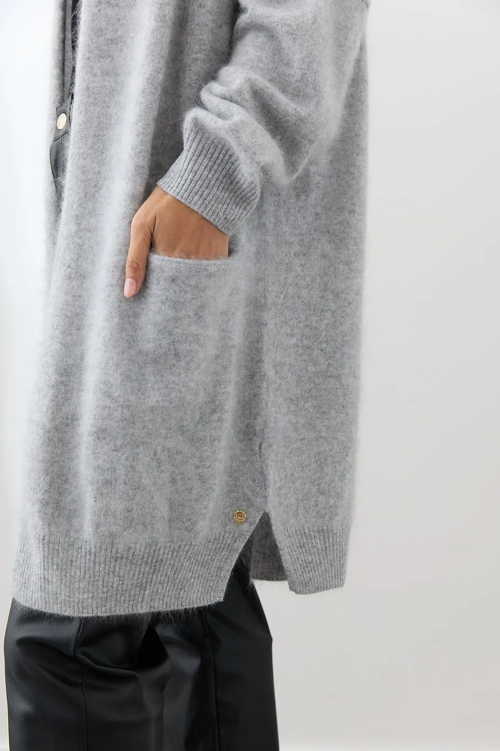 Prim Cardi