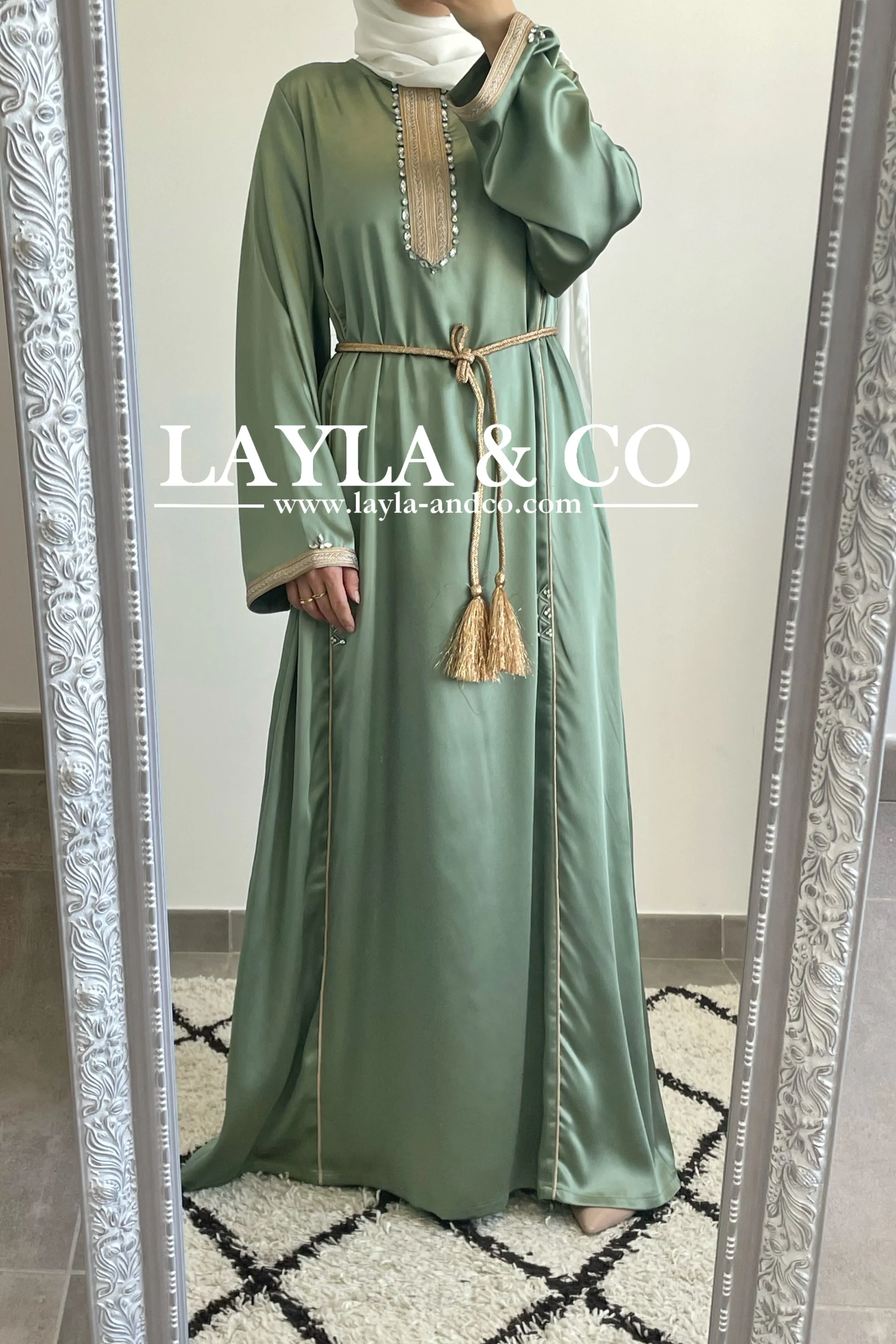 Robe caftan satiné