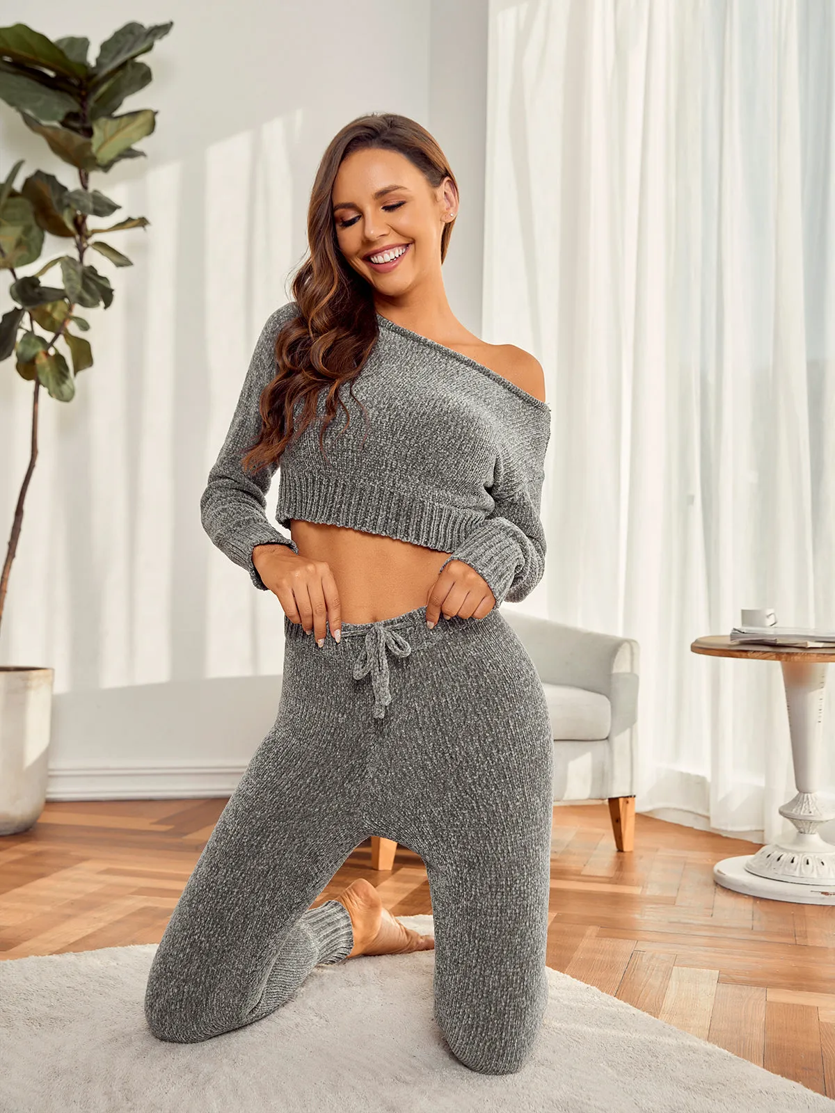Solid Color Top With Pants Lounge Set