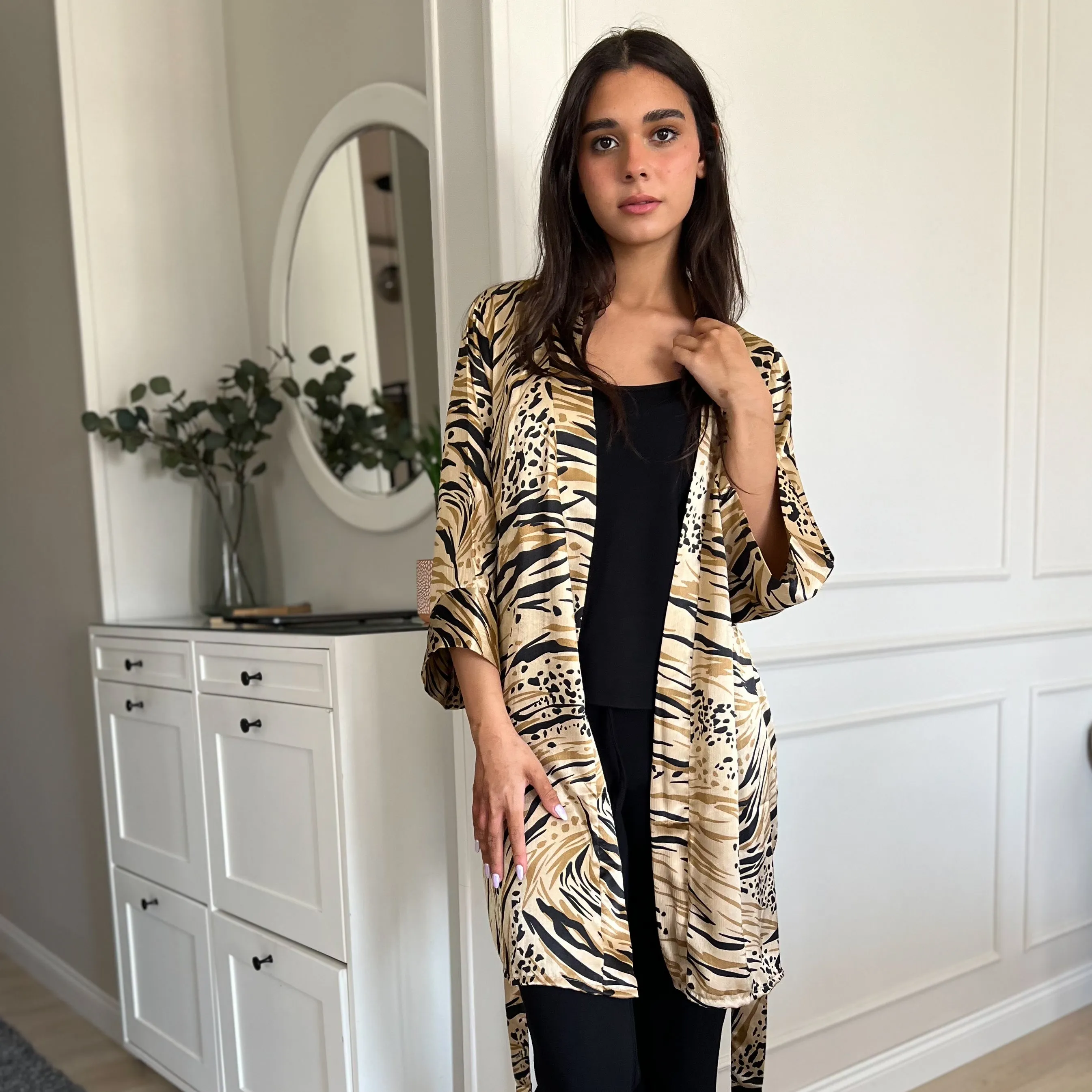 Women summer 3 piece pajama set Beige Cheetah pattern kimono   Black top & Pants